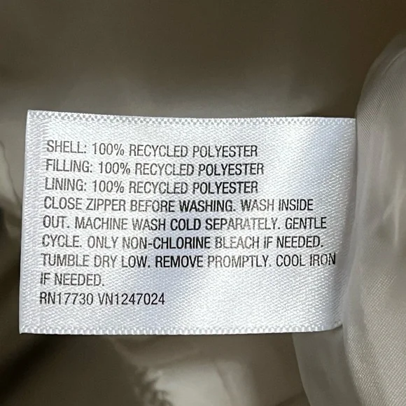 Wild Fable Light Beige Quilted Puffer Vest - Picture 8 of 9